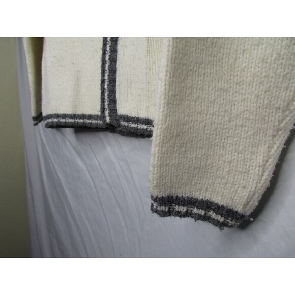 Nordic Knit Cardigan Sweater Full Zip Silver Tone Gargoyle Buttons Sz M Vintage - Picture 7 of 8